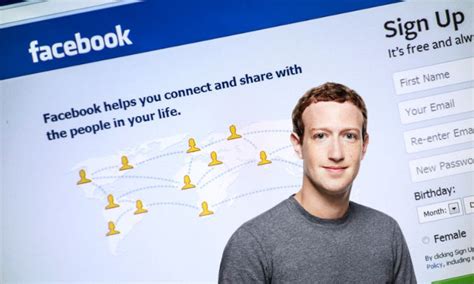 Se lanza la plataforma de Facebook. .